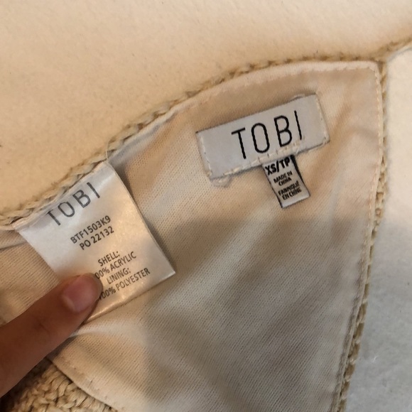 Tobi crochet halter top - Picture 3 of 4